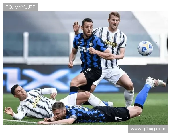 京都点球胜清水塔维亚乌龙埃利亚斯破门 京都点球胜清水塔维亚乌龙埃利亚斯破门